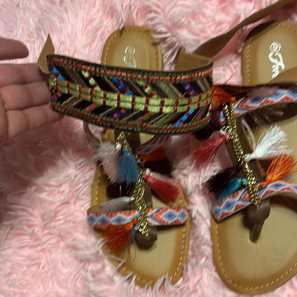 New - Picture 2 of 2